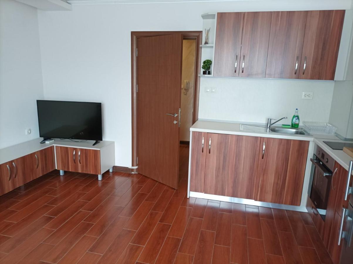 One Bedroom Apartment 5 - Restaurant Stadium Φιλιππούπολη Εξωτερικό φωτογραφία