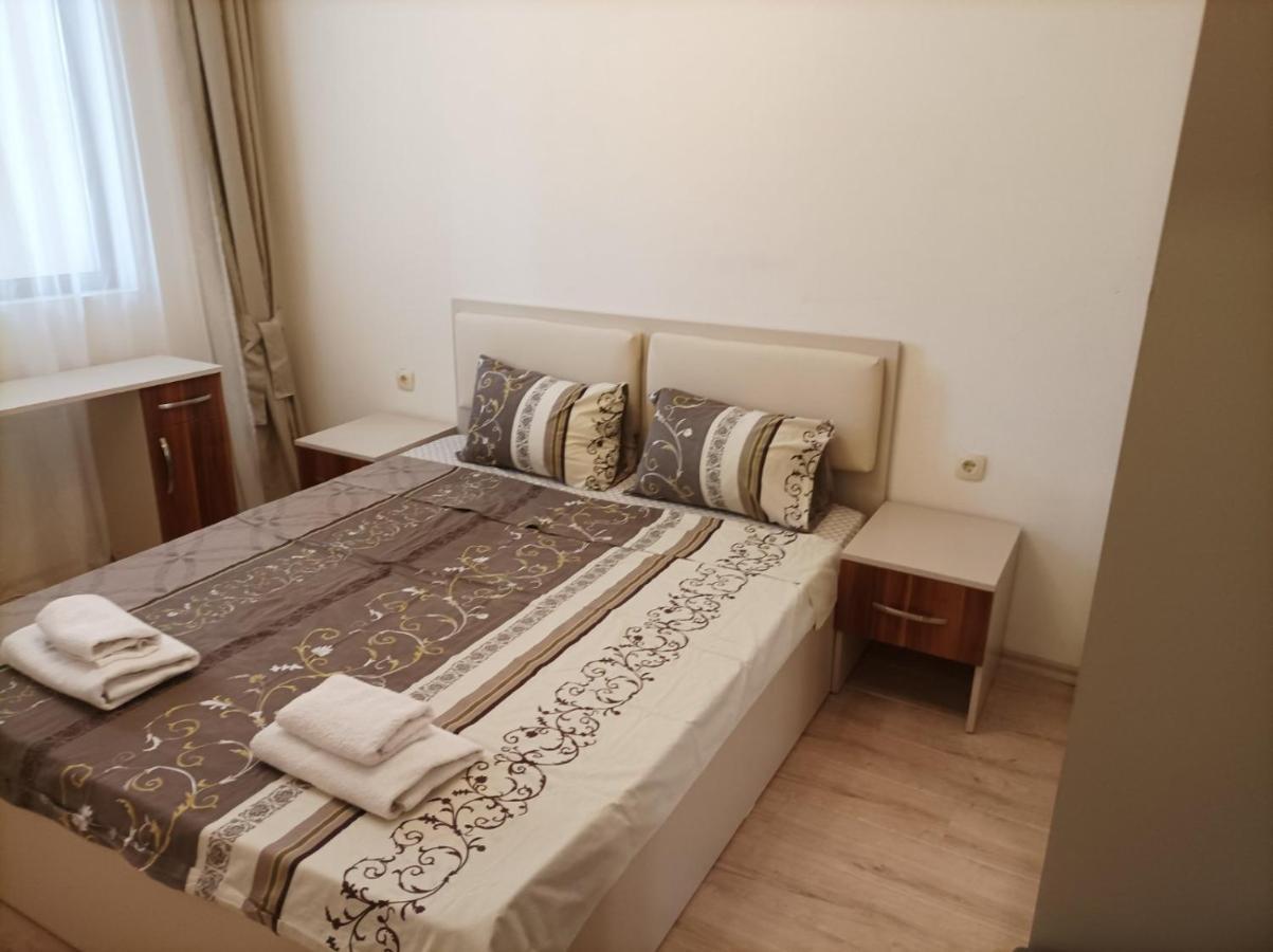One Bedroom Apartment 5 - Restaurant Stadium Φιλιππούπολη Εξωτερικό φωτογραφία